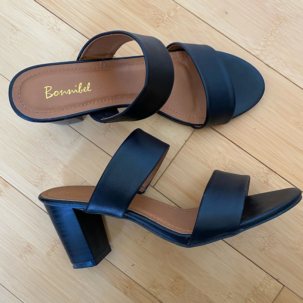 Mules - Picture 3 of 4